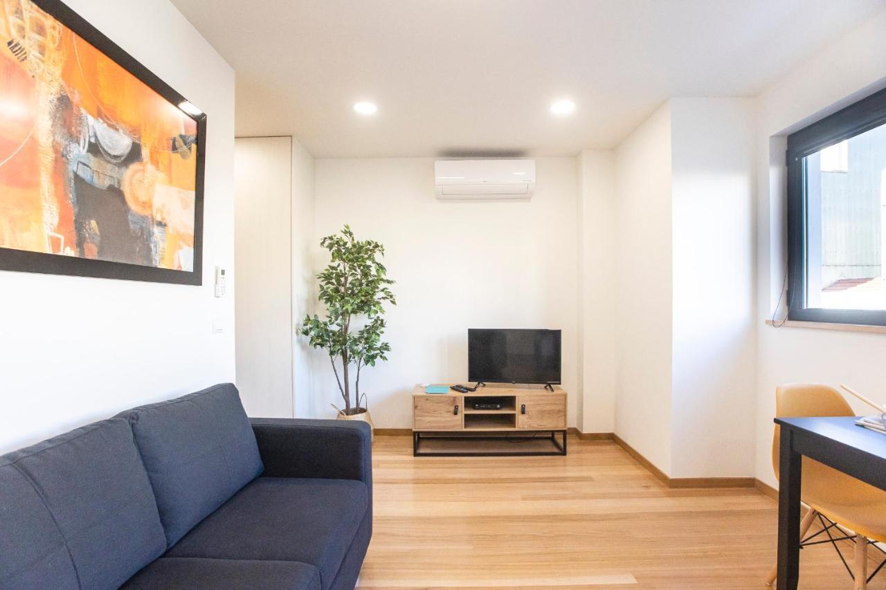 Homely Studio W/ Ac Near Marques By Lovelystay Porto Exterior foto