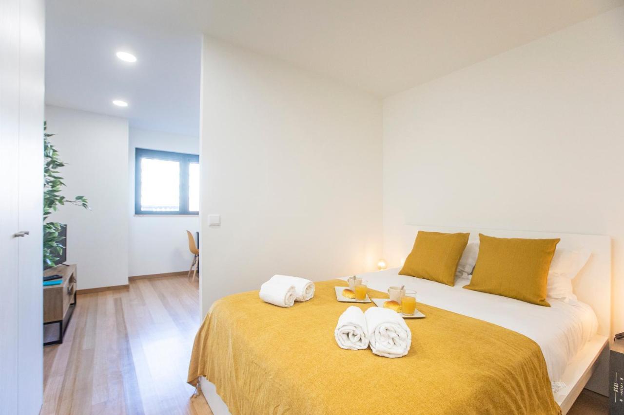Homely Studio W/ Ac Near Marques By Lovelystay Porto Exterior foto