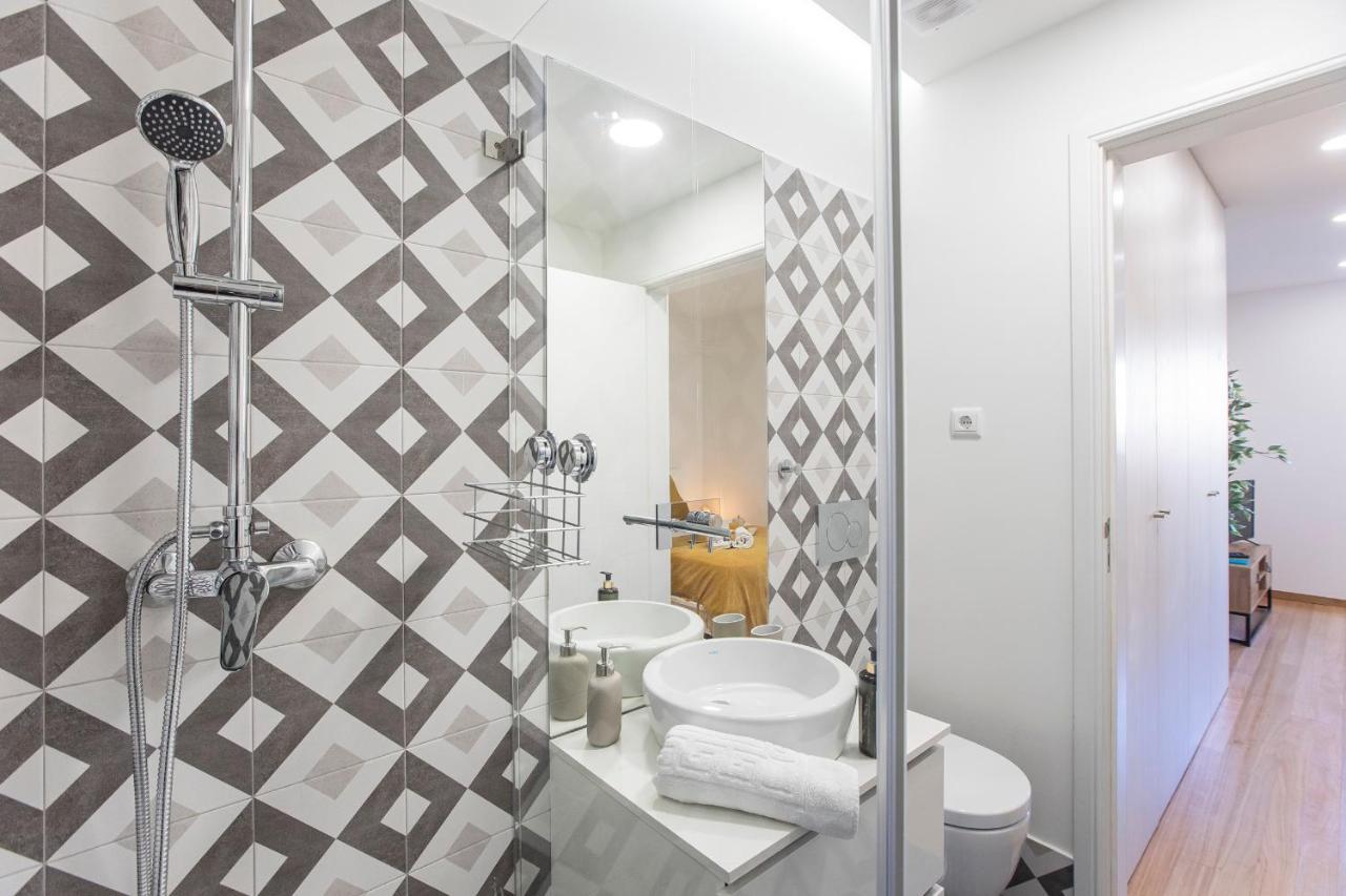 Homely Studio W/ Ac Near Marques By Lovelystay Porto Exterior foto