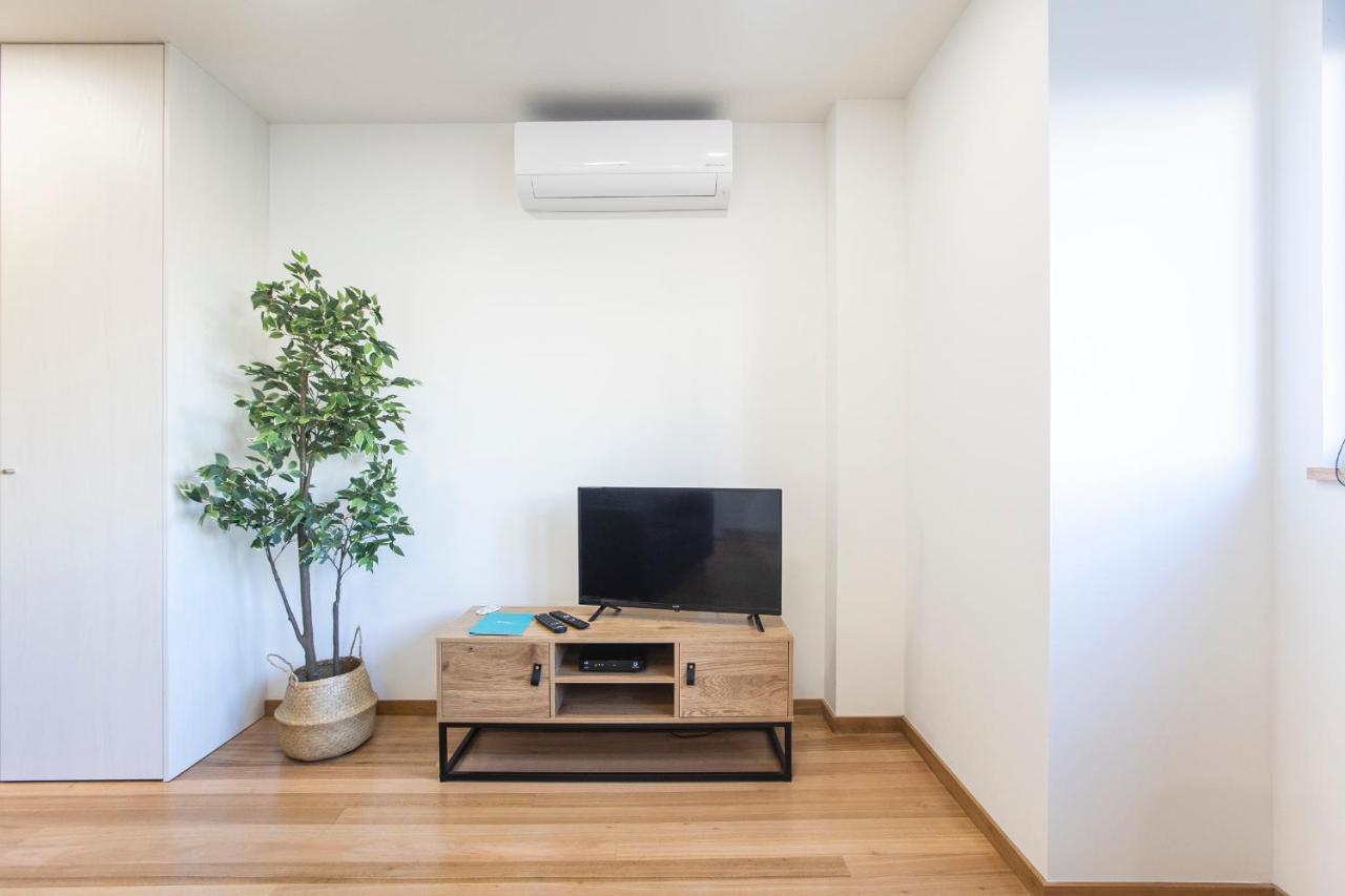 Homely Studio W/ Ac Near Marques By Lovelystay Porto Exterior foto